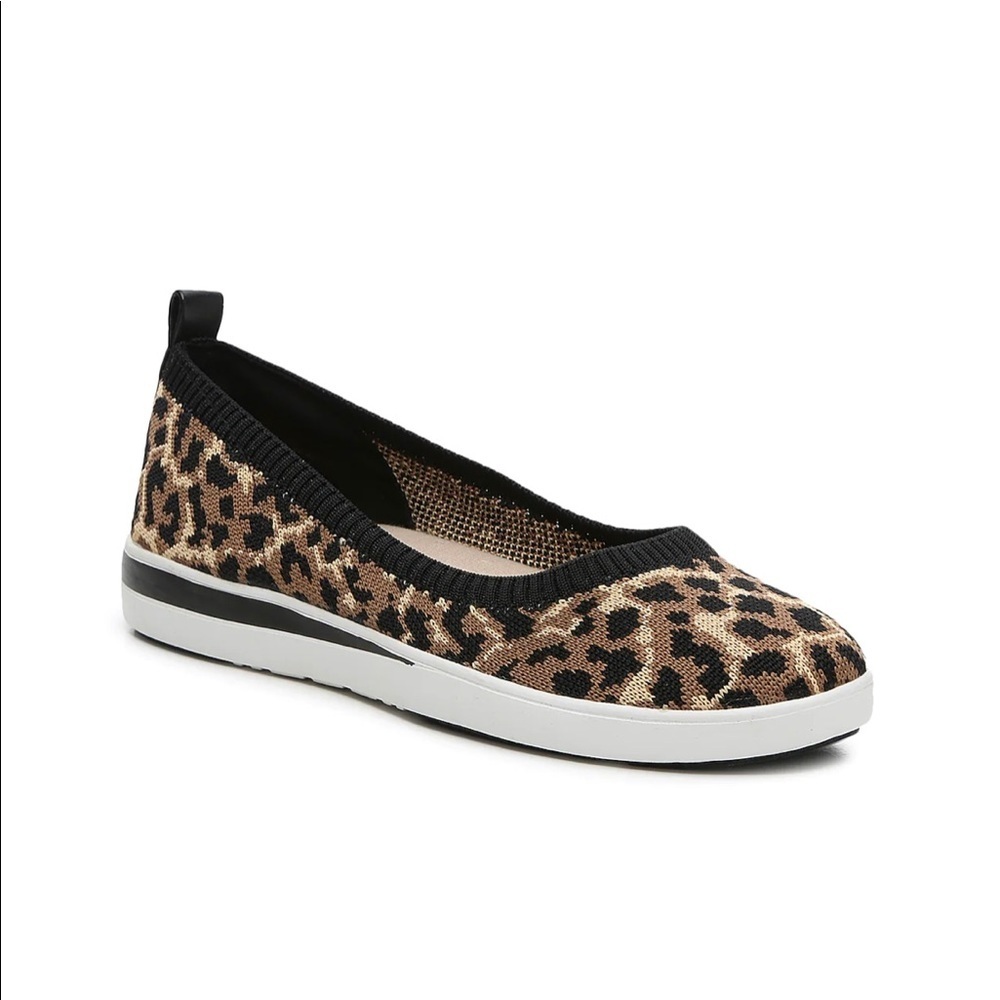 ⭐️ Aubrey Lynn AMELINA Leopard SLIP-ON SNEAKER Flats